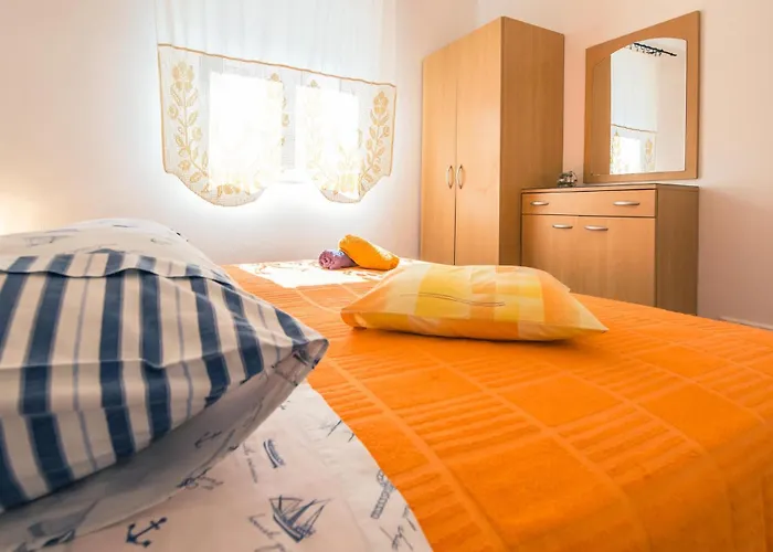Apartamento Cozy In With House Sea View Omiš